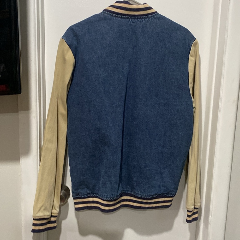 Jacket - Picture 2 of 3